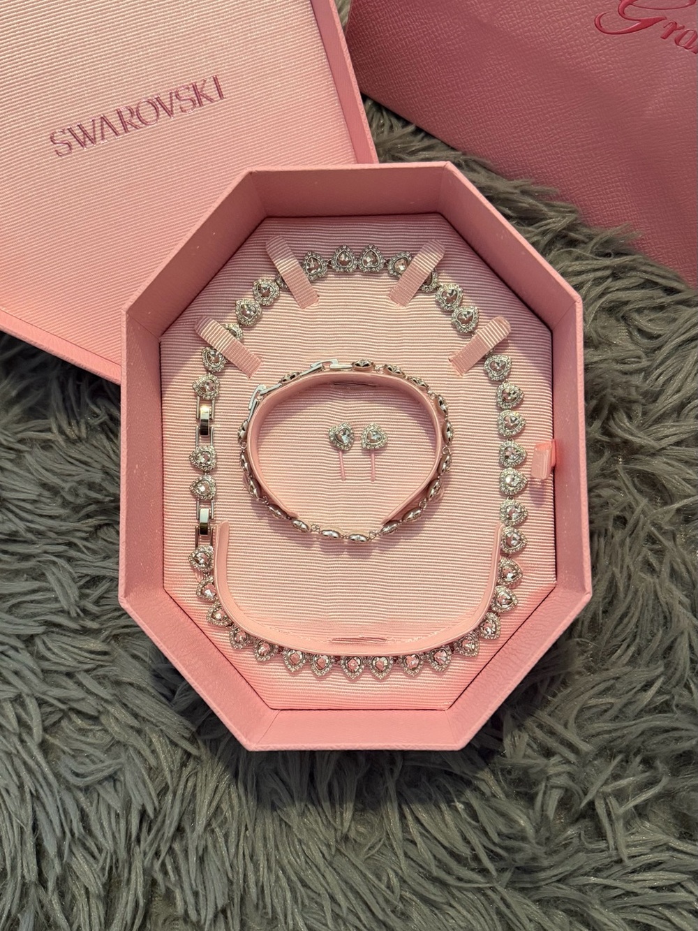 Swarovski Pink Crystal Necklace, Bracelet & Earring Set